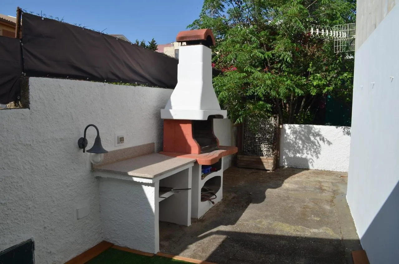 Casa Vacanza A Maria Pia Alghero 0*,
