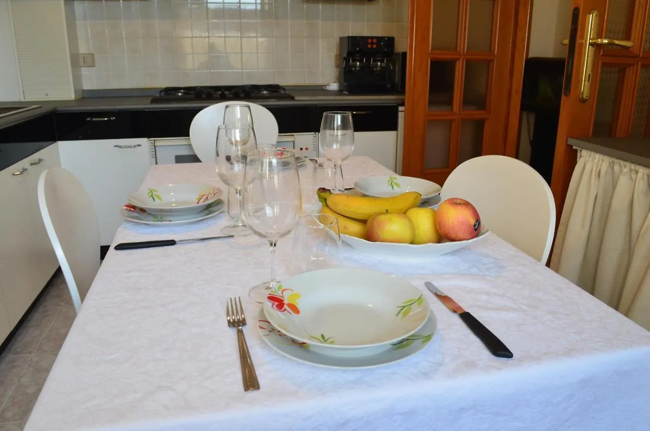 Casa Vacanza A Maria Pia Alghero 0*,  Italy