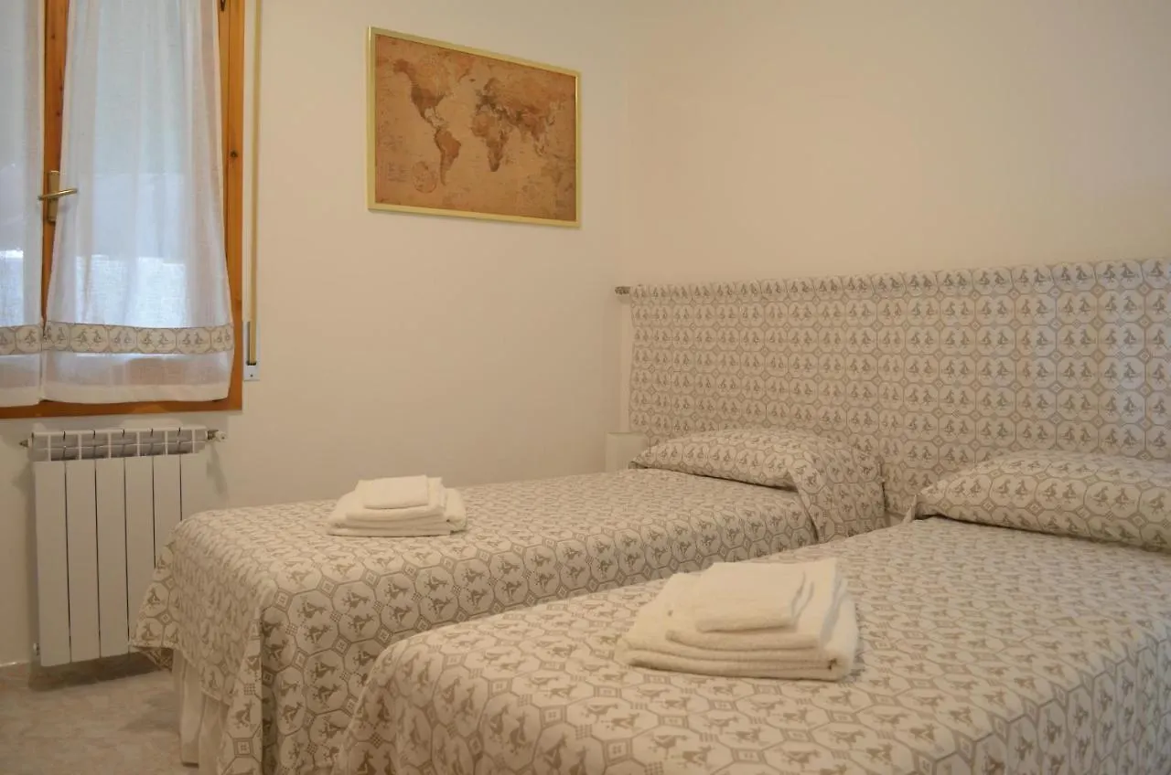 Casa Vacanza A Maria Pia アルゲーロ